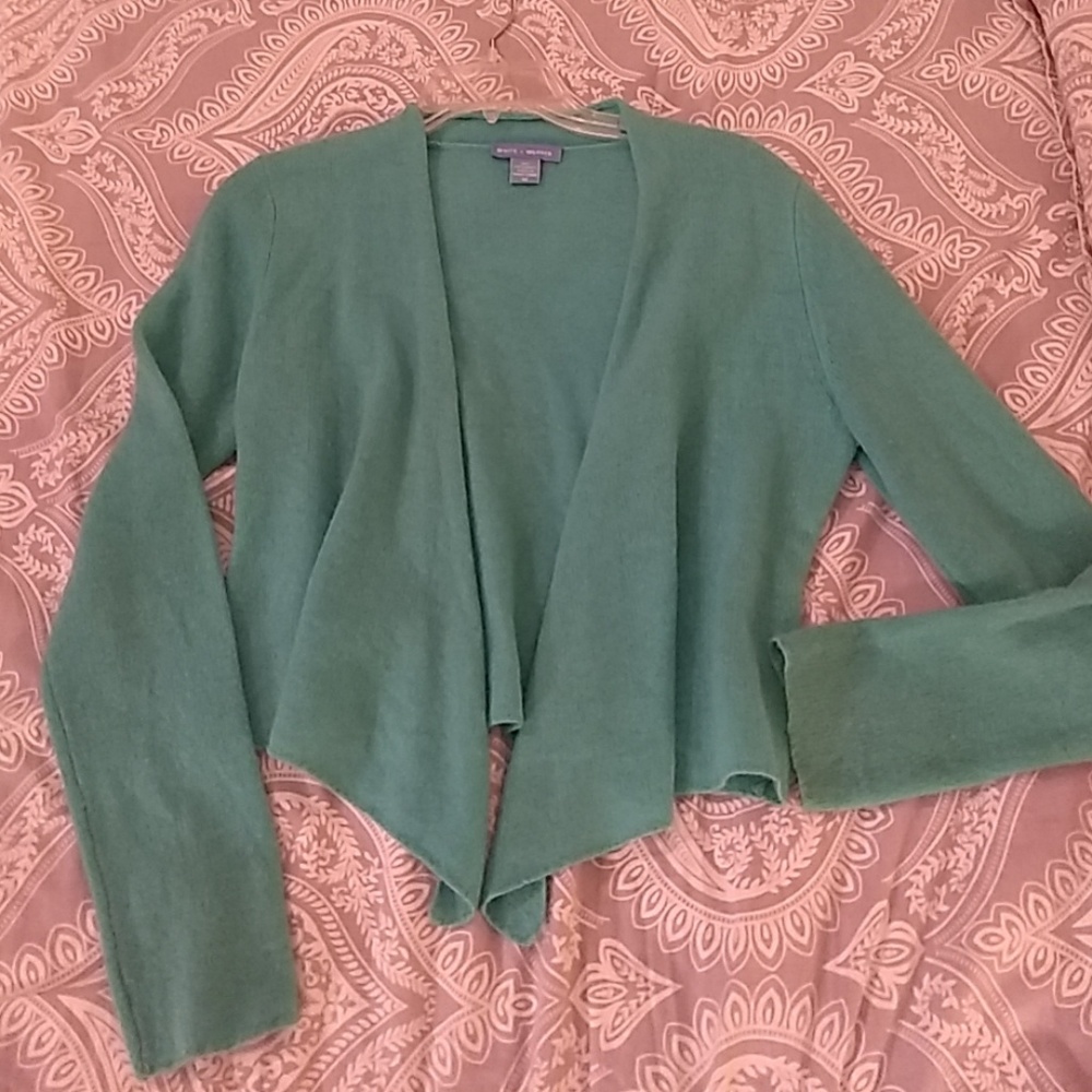 Cashmere sweater